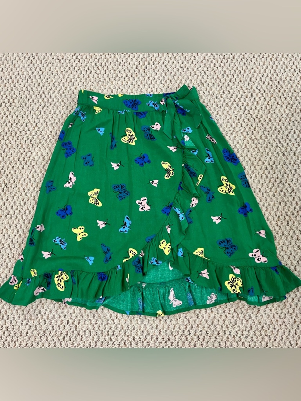 Girls’ skirt + swimsuit, size 6-7